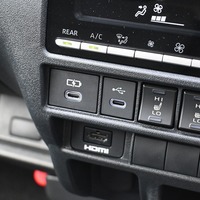 6947　9型ハイエース スーパーGL 2WD 2800cc　ディーゼル車　5人乗りのサムネイル