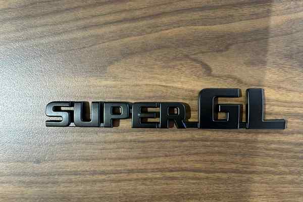 「CRS名古屋」　N00019　アウトレットパーツ　HIACE　SUPERGL　エンブレムロゴ　のサムネイル