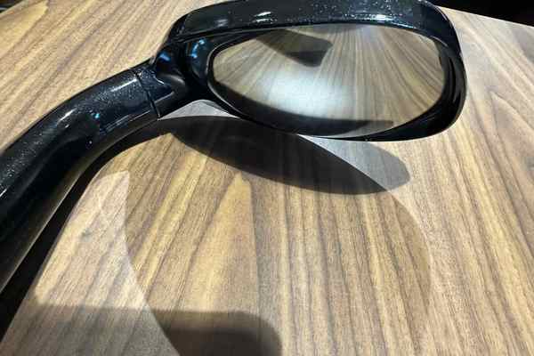 「CRS名古屋」　N00020　アウトレットパーツ　ガッツミラーのサムネイル