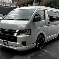 6724.令和8年式 9型 ハイエースワゴン GL 3ナンバー 10人乗り 2WD 2,700㏄ ガソリン車 走行8キロ 新車未登録のサムネイル