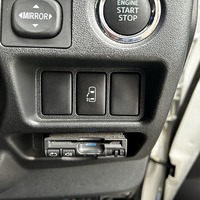 7283. 平成27年式 ハイエース  ワゴンGL 2WD 2,700㏄ ガソリン車 10人乗り 走行15.2万キロ 車検令和10年3月のサムネイル