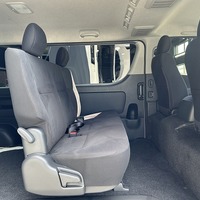 6944.令和8年式 9型ハイエースバン スーパーGL 2WD 2,800cc ディーゼル車 走行11キロ 新車未登録のサムネイル