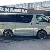 7008.令和8年式 9型ハイエースバン スーパーGL 2WD 2,800cc ディーゼル車 走行4キロ 新車未登録のサムネイル