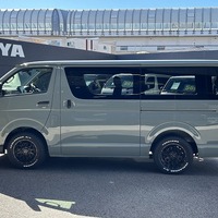 7008.令和8年式 9型ハイエースバン スーパーGL 2WD 2,800cc ディーゼル車 走行4キロ 新車未登録のサムネイル