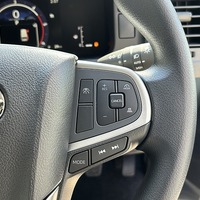 7008.令和8年式 9型ハイエースバン スーパーGL 2WD 2,800cc ディーゼル車 走行4キロ 新車未登録のサムネイル