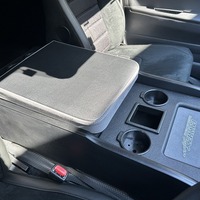 7250. 令和8年式 ハイエース DX 2WD 2,800㏄ ディーゼル車 16人乗り 走行0.3万キロ 車検令和10年5月のサムネイル