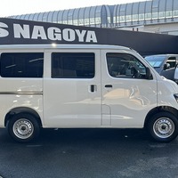 6147.令和8年式 タウンエースバン GL 4WD 1,500cc ガソリン車 走行19キロ 新車未登録のサムネイル