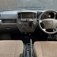 6147.令和8年式 タウンエースバン GL 4WD 1,500cc ガソリン車 走行19キロ 新車未登録のサムネイル