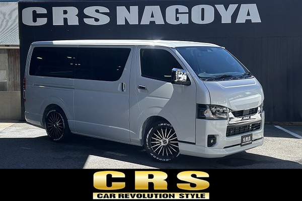 6944.令和8年式 9型ハイエースバン スーパーGL 2WD 2,800cc ディーゼル車 走行11キロ 新車未登録のサムネイル
