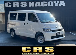 6147.令和8年式 タウンエースバン GL 4WD 1,500cc ガソリン車 走行19キロ 新車未登録
