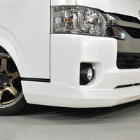 7242 令和3年式 ハイエース スーパーGL ダークプライムⅡ  2WD 2,700cc (ガソリン車)  2/5人乗車 4.0万km 車検:令和9年8月31日のサムネイル