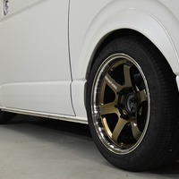 7242 令和3年式 ハイエース スーパーGL ダークプライムⅡ  2WD 2,700cc (ガソリン車)  2/5人乗車 4.0万km 車検:令和9年8月31日のサムネイル