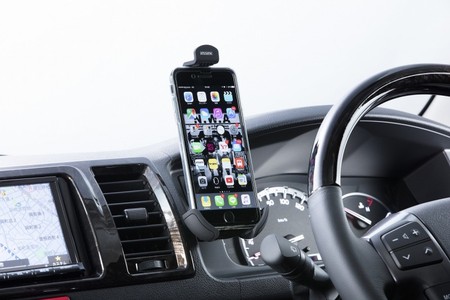 スマホホルダー | 200系ハイエース・NV350キャラバン・デリカD5