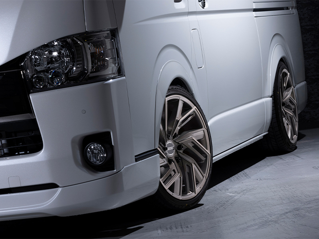 EW-17　タイヤセット