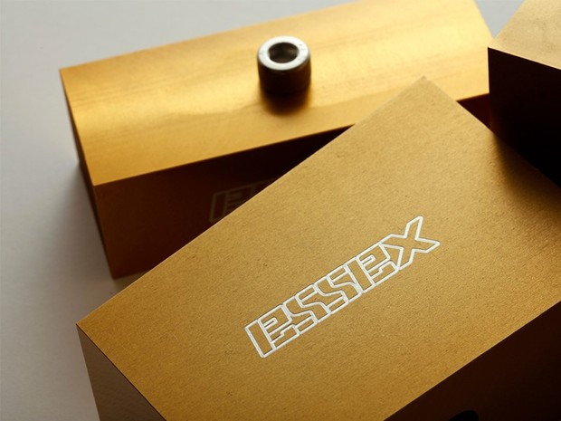 ESSEX ハイエース用 ローダウンブロック