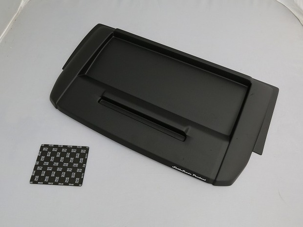 200系ハイエースワイド用　トレイ付きナビモニターバイザーVer.2【代引不可】