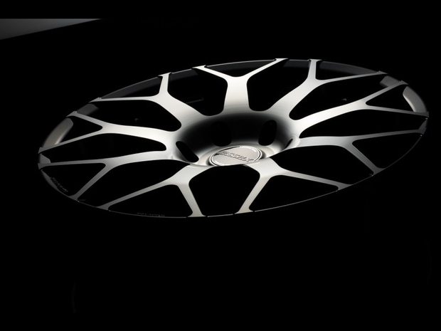EM-17【17×7.0J+43】