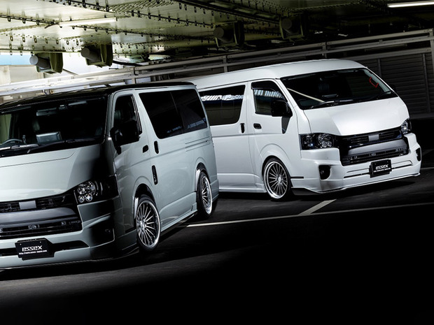 タイヤホイールセット ■EF-18インチ×HANKOOK Laufenn  225/45R18