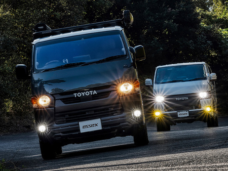 ES フロントバンパーガード □ハイエース 標準ボディ4型以降対応 | 200