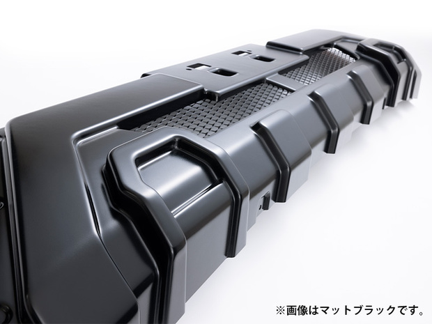 ESSEX フロントバンパーガード マットブラック/カーボンレイヤー ■キャラバン 3型用
